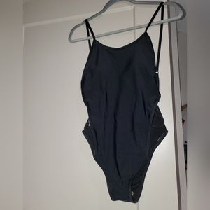 L black one piece backless Bikinishe swimsuit